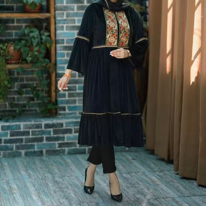 مانتو کرپ‌کش مشکی ترنج 