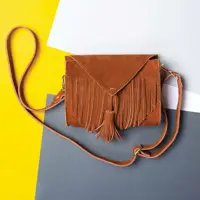 کیف دوشی زنانه طرح سرخپوستی