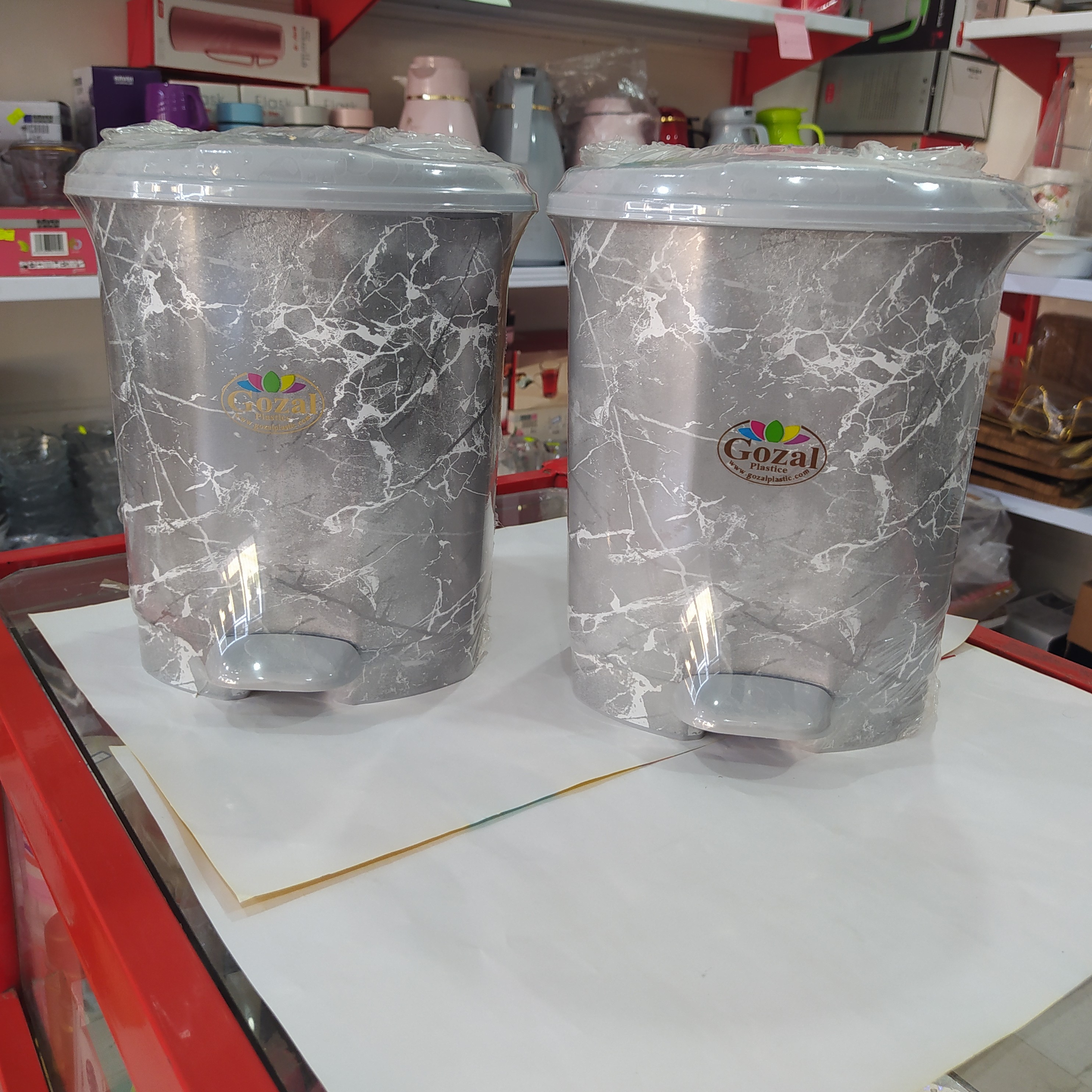 سطل زباله پدالی کوچک