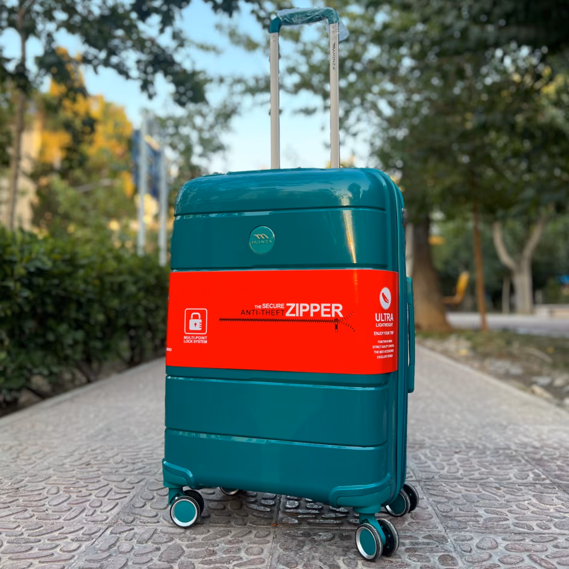 چمدان سایز بزرگ سبز   زیپ افزایش حجم برند مونزا