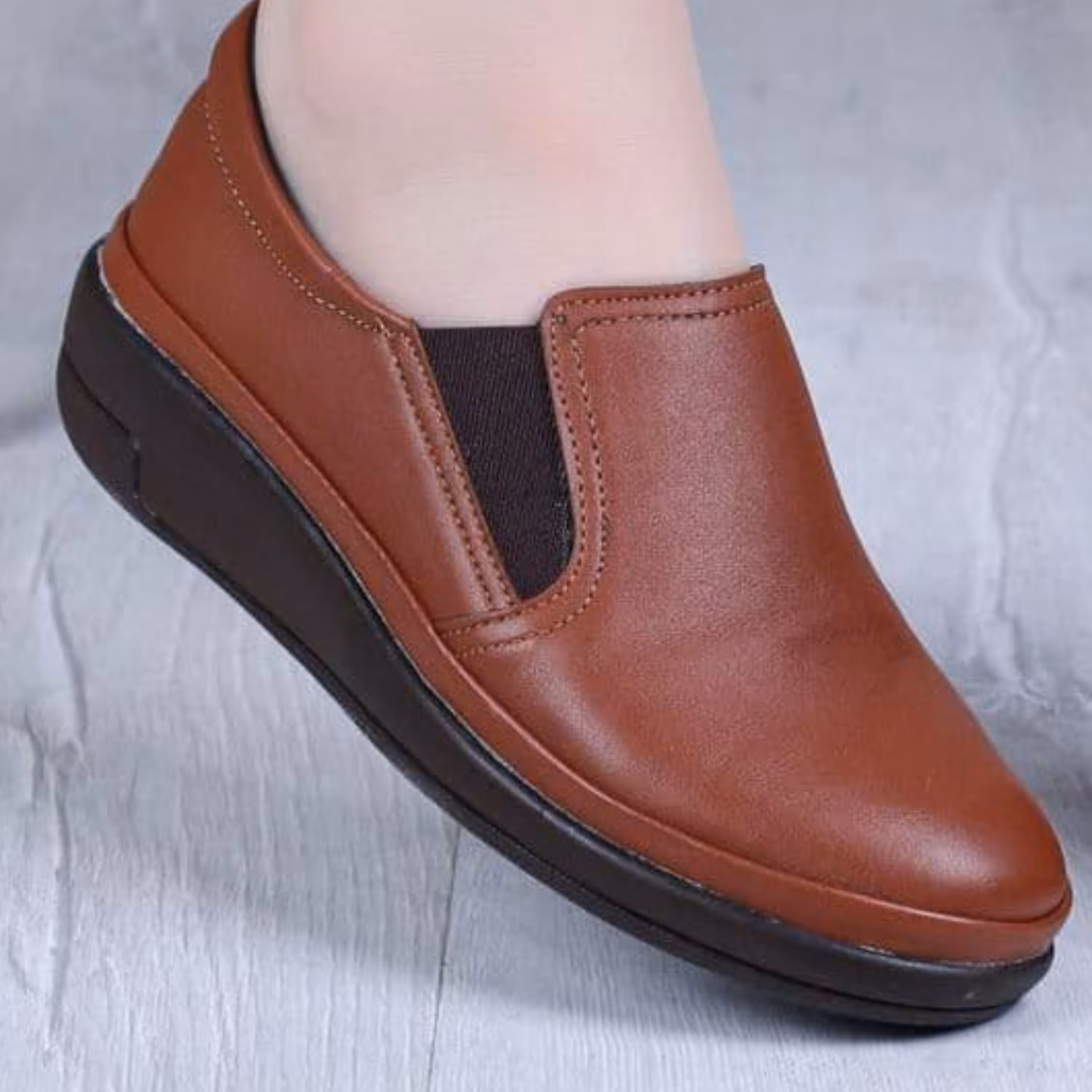 کفش طبی ضمانت یک ساله