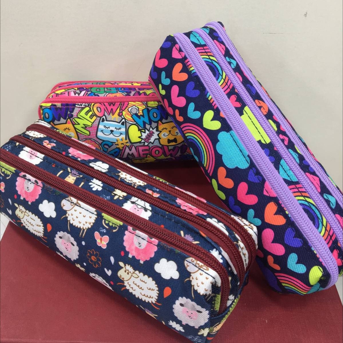 جامدادی سه زیپ کلاسیک باگاسیس 
