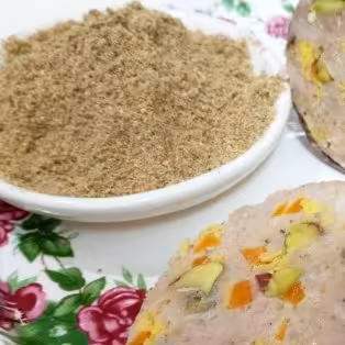 ادویه مخصوص کالباس خانگی بسته 250 گرمی