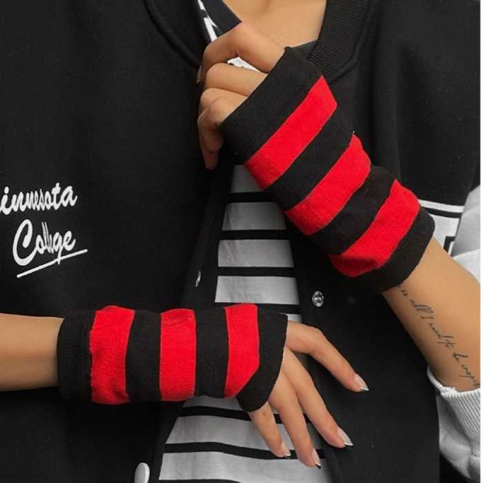 دستکش کلاسیک لاانگشتی راه راه قرمز مشکی