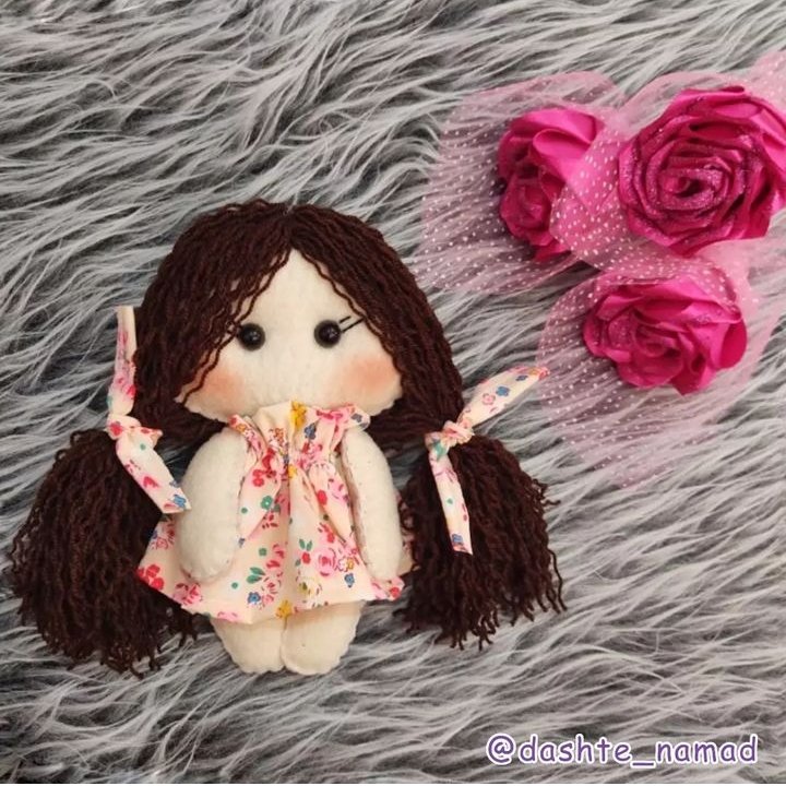 عروسک روسی نمدی سایز متوسط