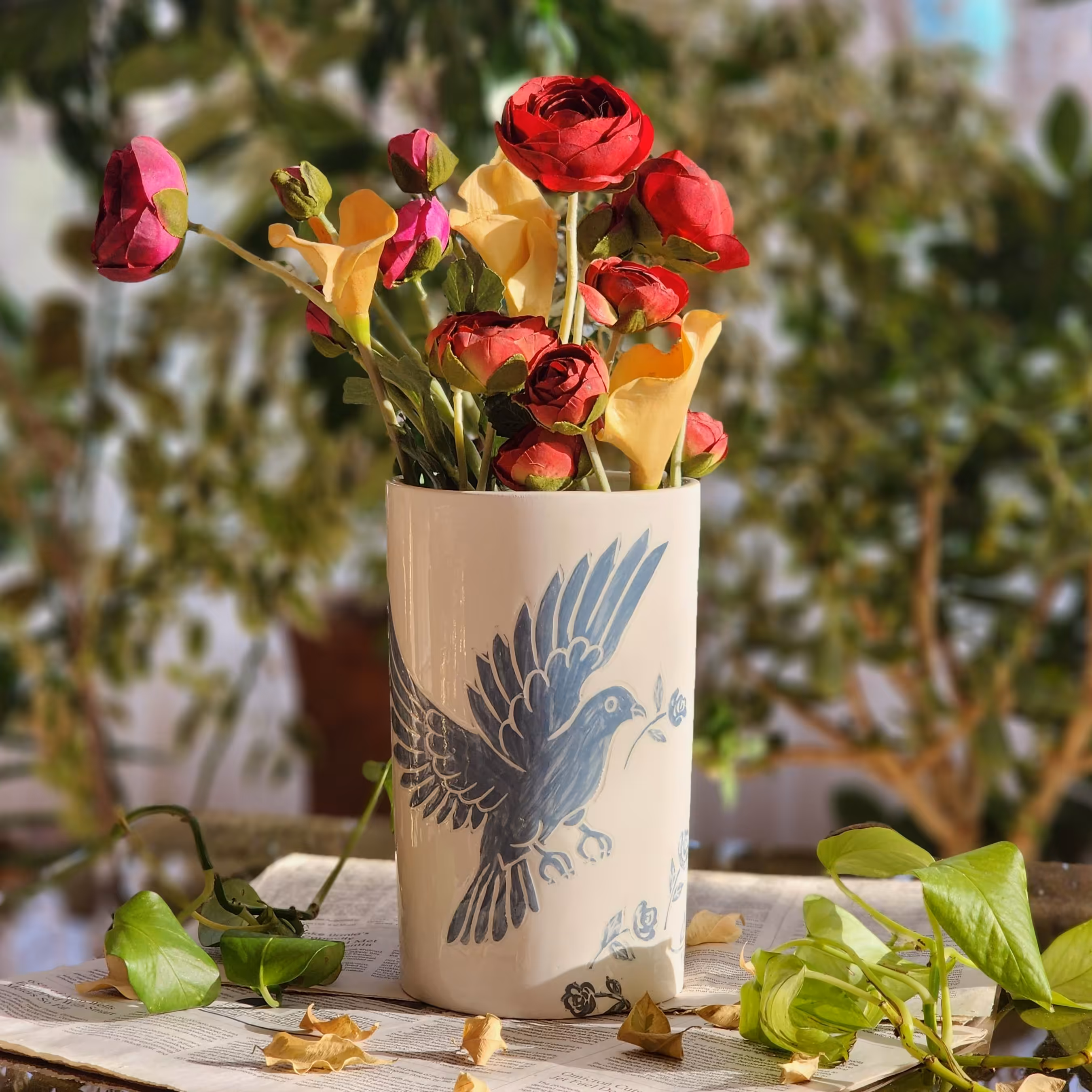 گلدان طرح پرنده