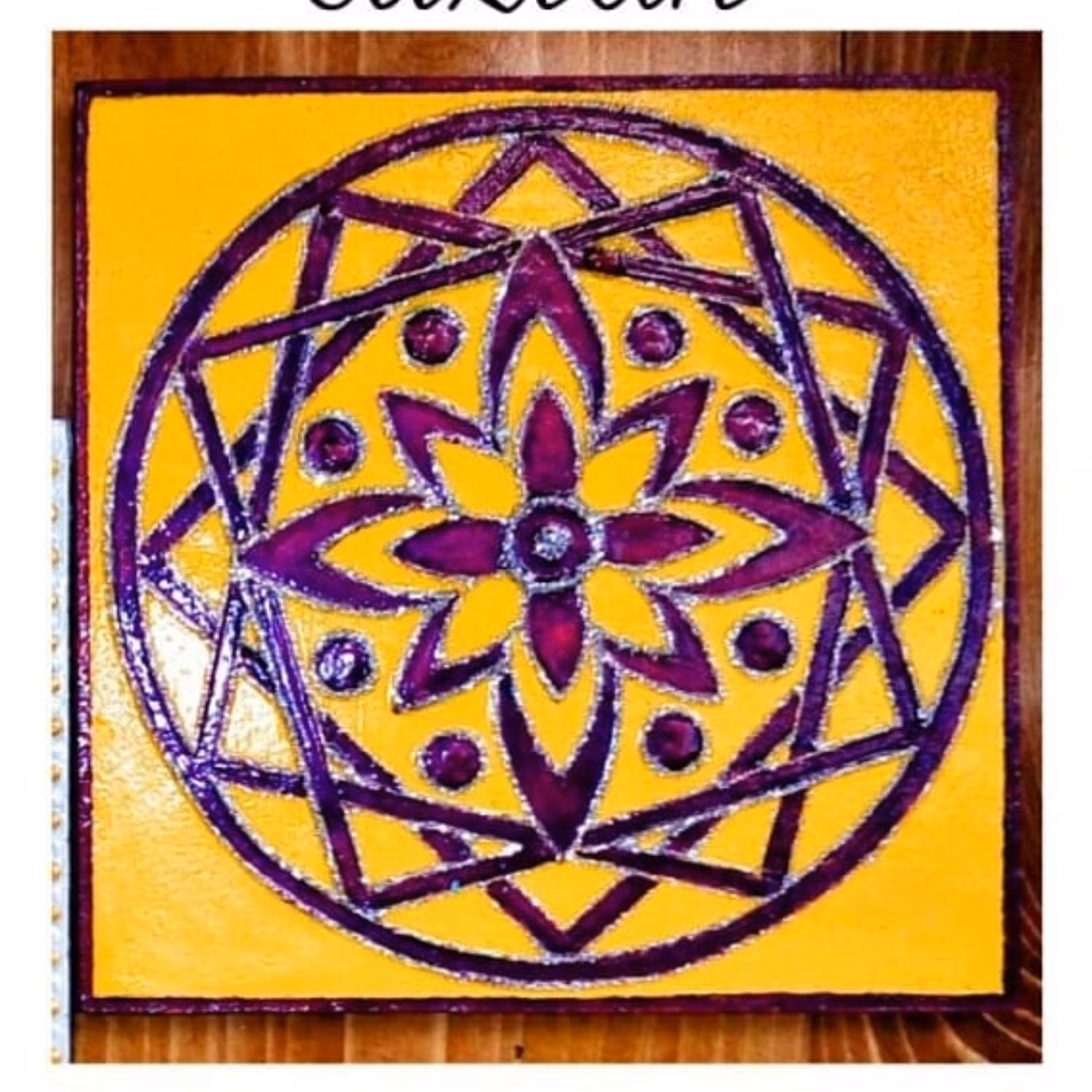 تابلو کاشی جنس چوب، زرد رنگ، نقطه کوبی شده، نقوش برجسته، رنگ ثابت سایز 14در14