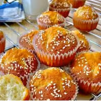 کیک یزدی  اعلاء شیرین ناز یک کیلو گرم، با طعمی فوق العاده عالی و بافتی نرم (ارسال رایگان در محدوده) 