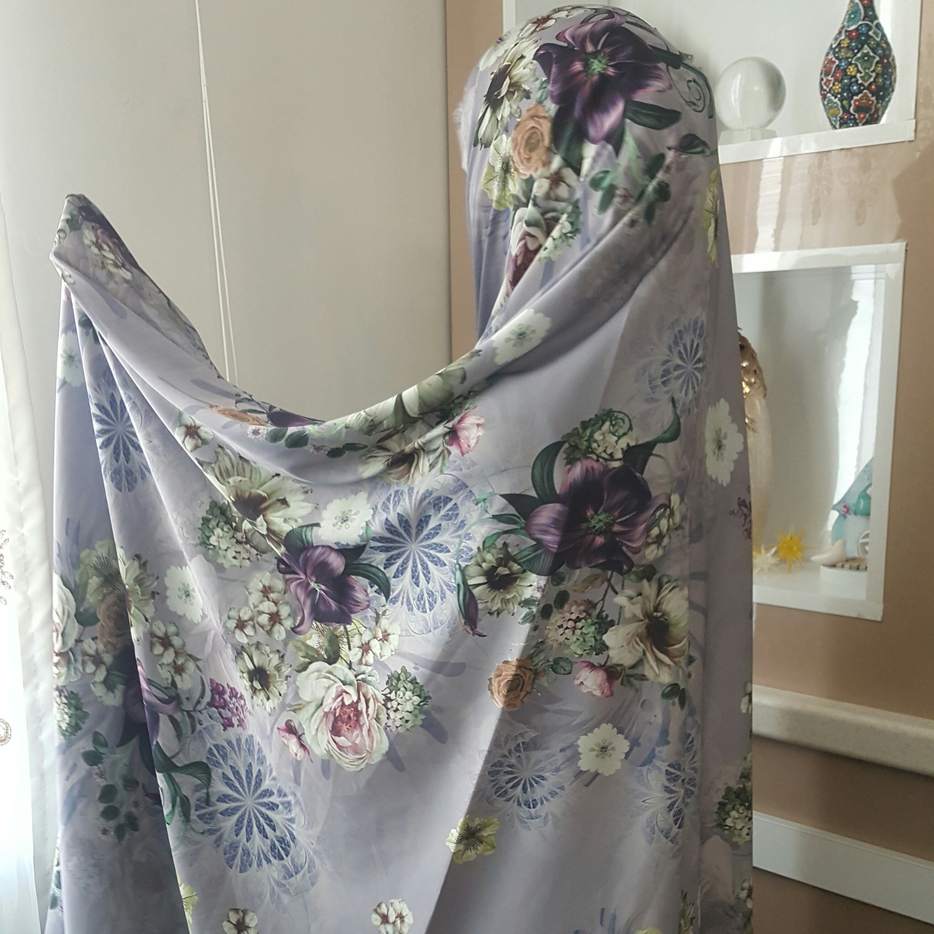 چادر مجلسی رنگی سه بعدی