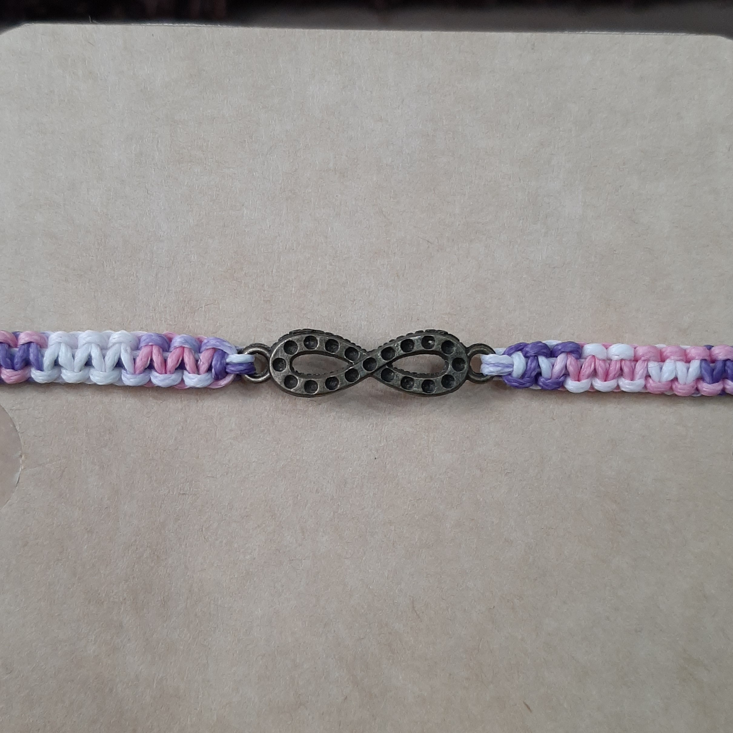 دستبند میکرومکرومه بی نهایت هفت رنگ دانا بافت 