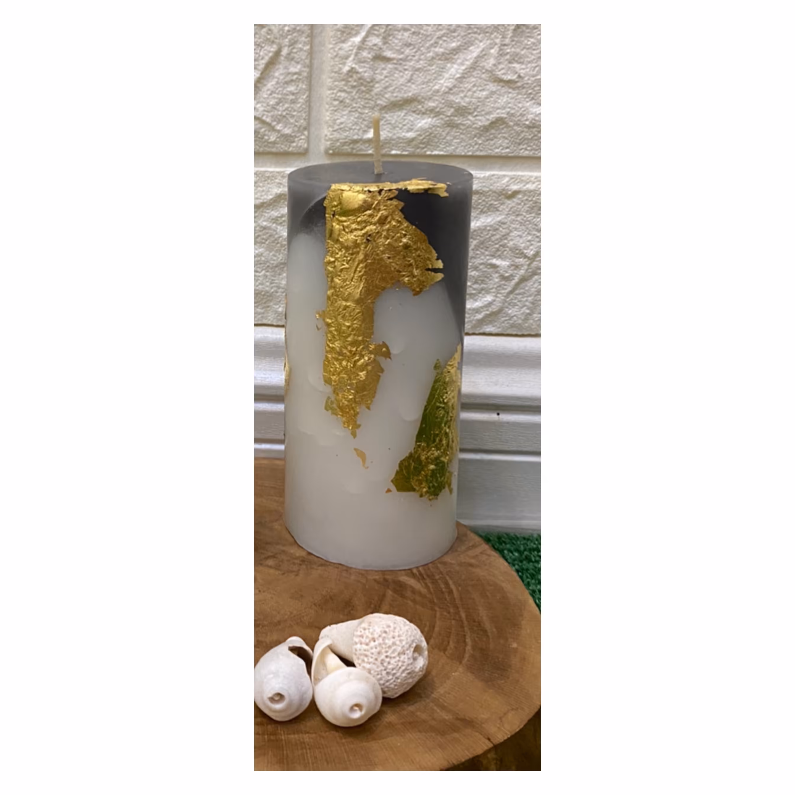 شمع استوانه ای دورنگ باورق طلا