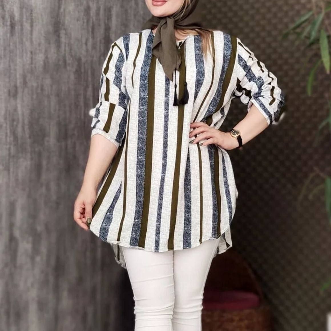 شومیزمانتویی زنانه.جنس لنین .سایز از38تا44.رنگبندی