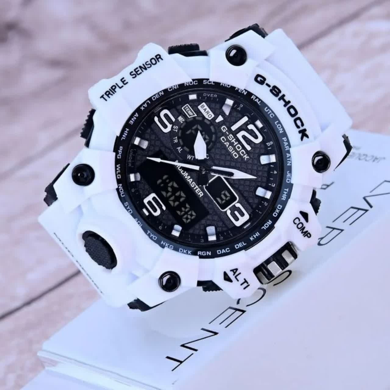 ساعت چراغدار جی شاک جیشاک G-SHOCK سفید مشکی ارسال رایگان ساعت اسپرت دوموتوره 