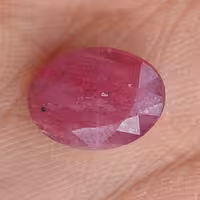 نگین یاقوت سرخ پر رنگ بی نظییییر
درشت چشم نواز
خاص و بسیار زیبااا
کاملا طبیعی
شاهکار خلقت خا ا اص