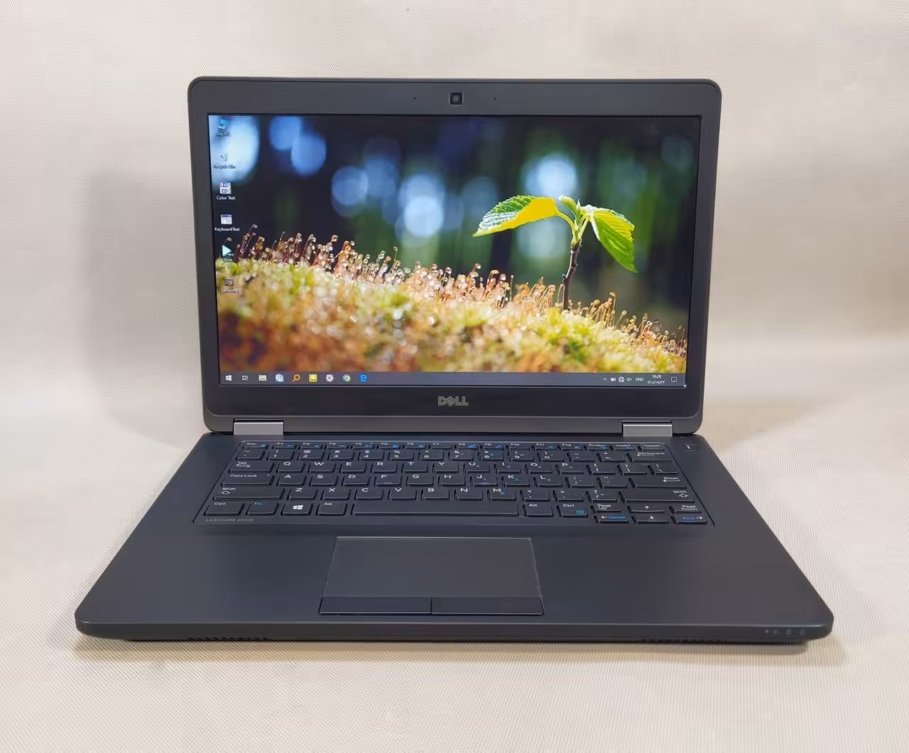 لپ‌تاپ DELL مدل Latitude E5470 i3 6TH | مفیدیار مشاوره و خرید لپ تاپ و کامپیوتر با بهترین قیمت