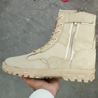 پوتین کوهنوردی ضد آب