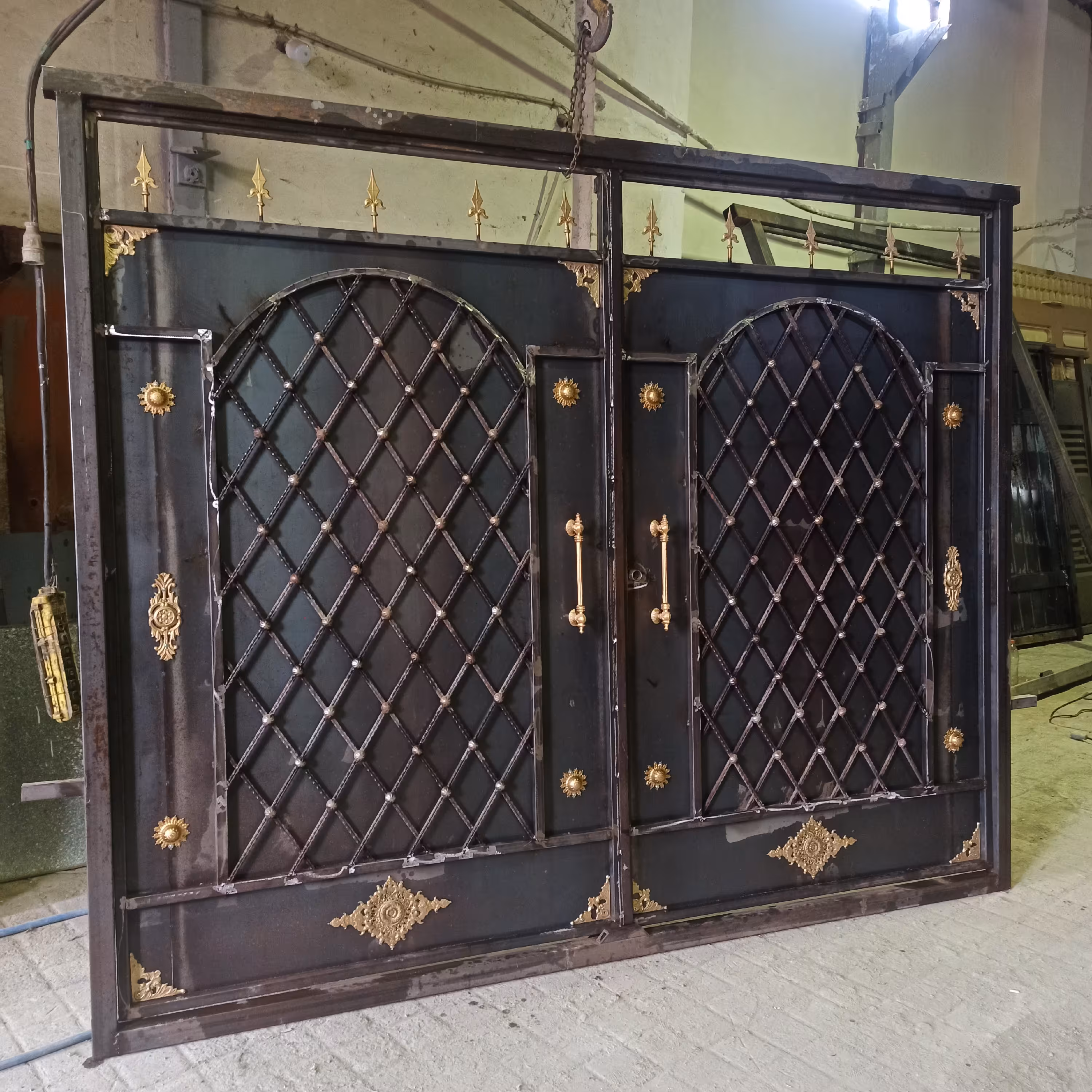 درب حیاط اهنی طرح کندو