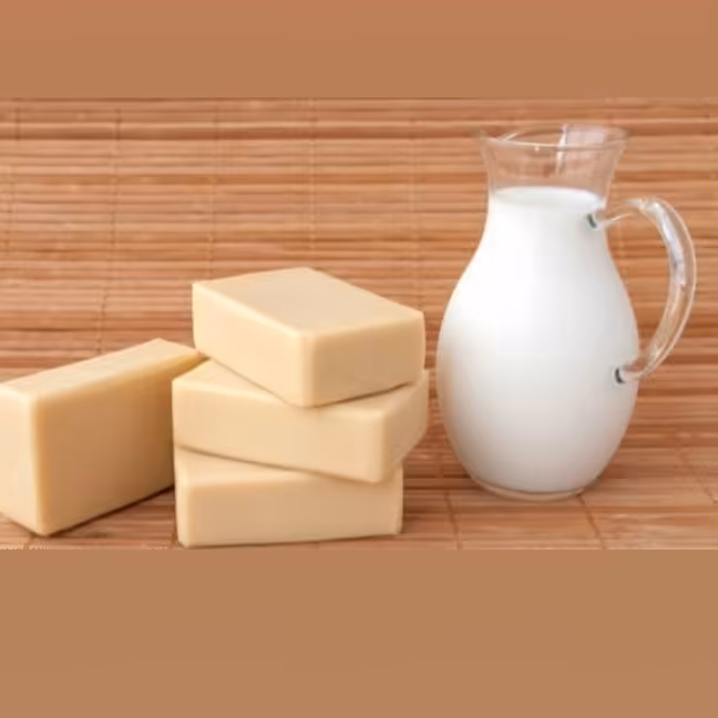 صابون دست ساز شیر گلسان
در وزن 120 گرم با خواص مغذی و نرم کننده پوست