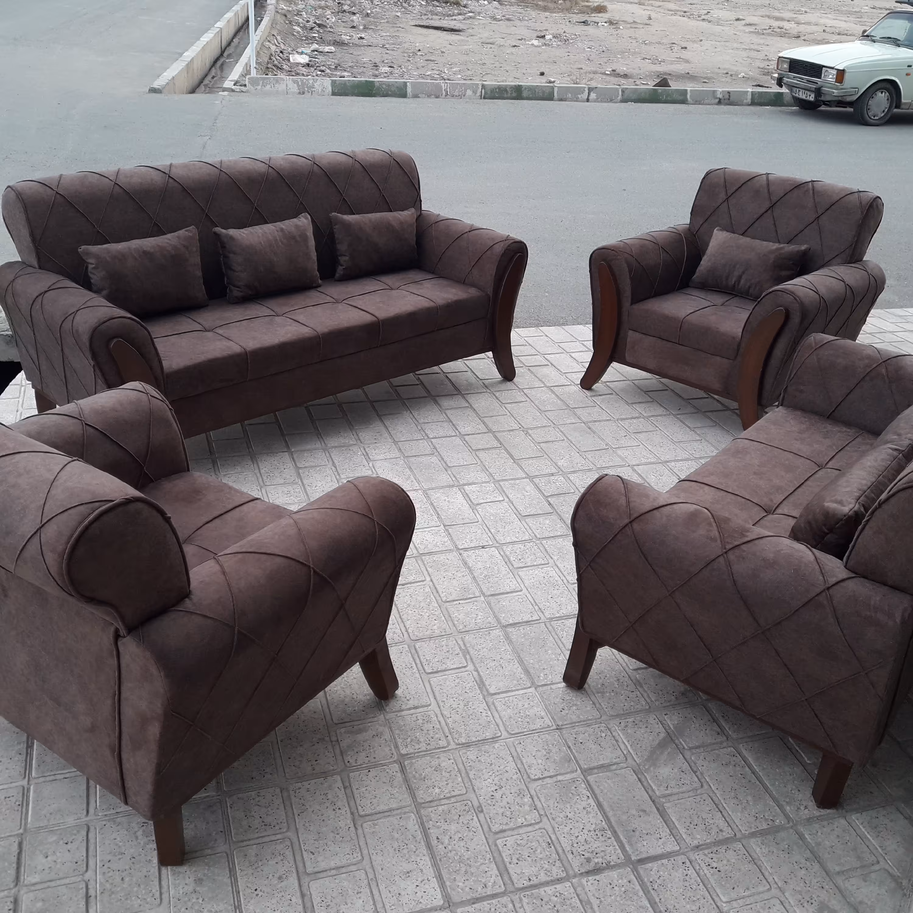 مبل راحتی نیو اسکارلت پرفروش هزینه ارسال ب عهده مشتری میباشد