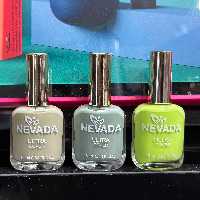 لاک ناخن نوادا در توناژ سبز و پسته ای و سبز پاستلی  NEVADA ultra cover
