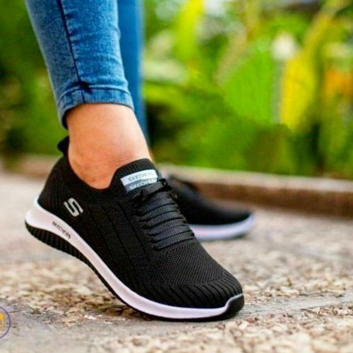 کتانی
اسکیچرز
پاخوری عالی 
زیره پیو 
بسیار نرم و سبک 
کیفیت اصلی 

size:37 ta 40 پرفروش
مخصوص پیاده روی