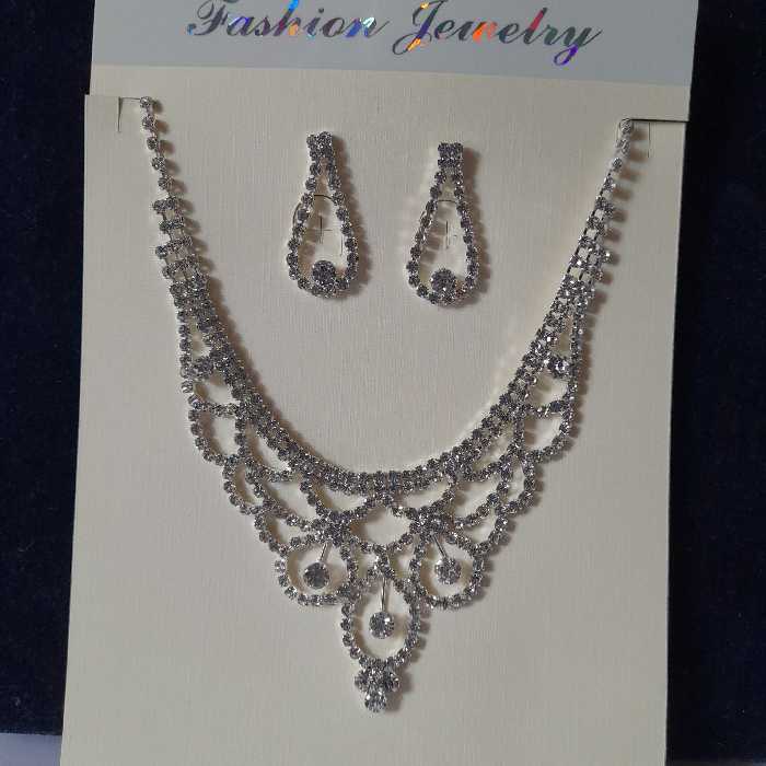 نیم ست تمام نگین مجلسی شیک 