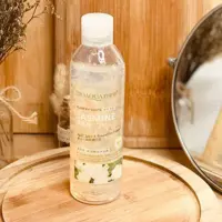شاور ژل گل یاسمن بیوآکوا 