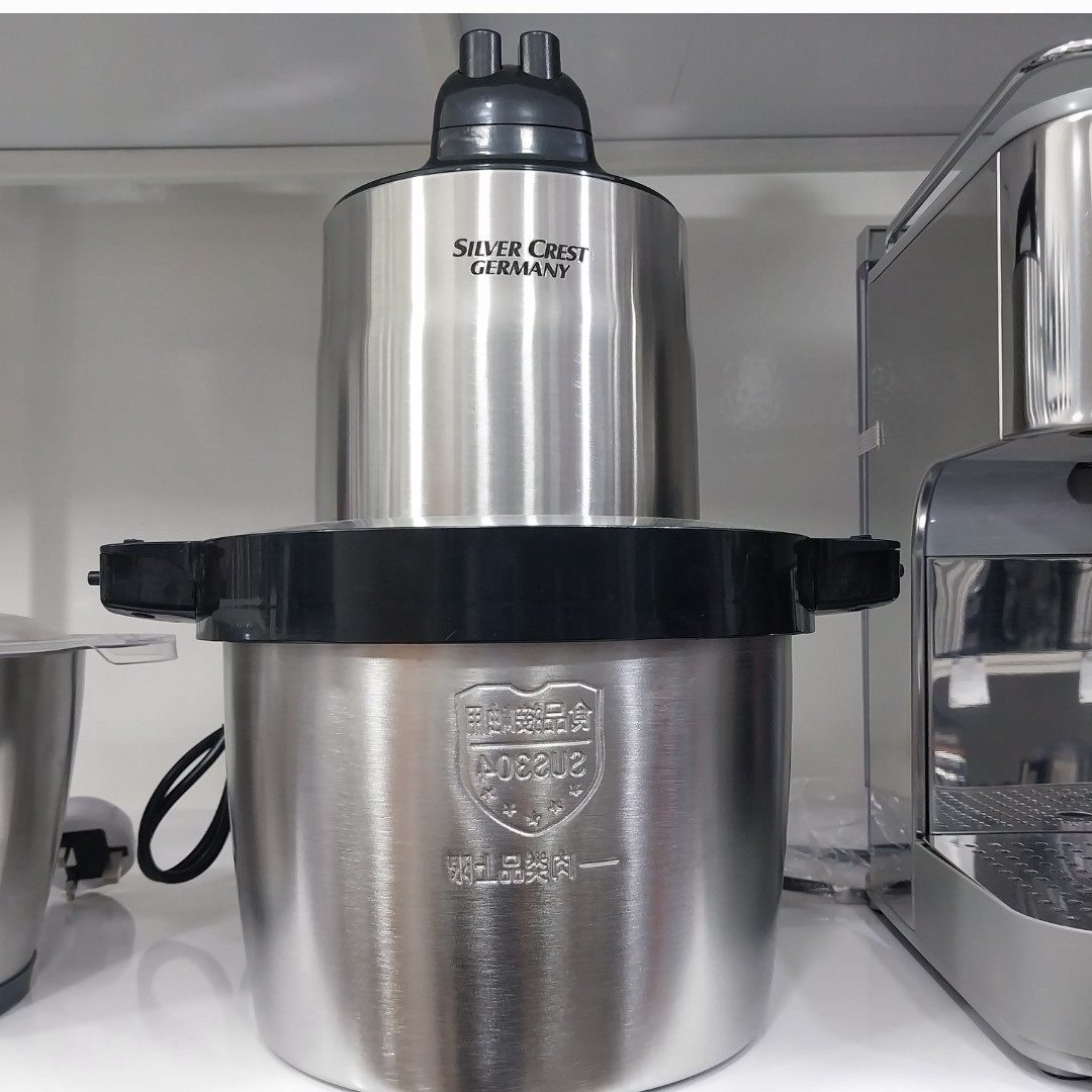 خردکن 7ونیم لیتری کاسه استیل مارک سیلورکرست(ارسال رایگان)خردکن استیل 7ونیم لیتری سیلورکرست 