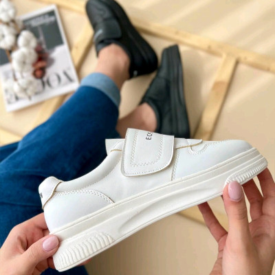 کفش زنانه چسپی