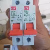 فبوز 25 آمپر ال اس 2 عددی