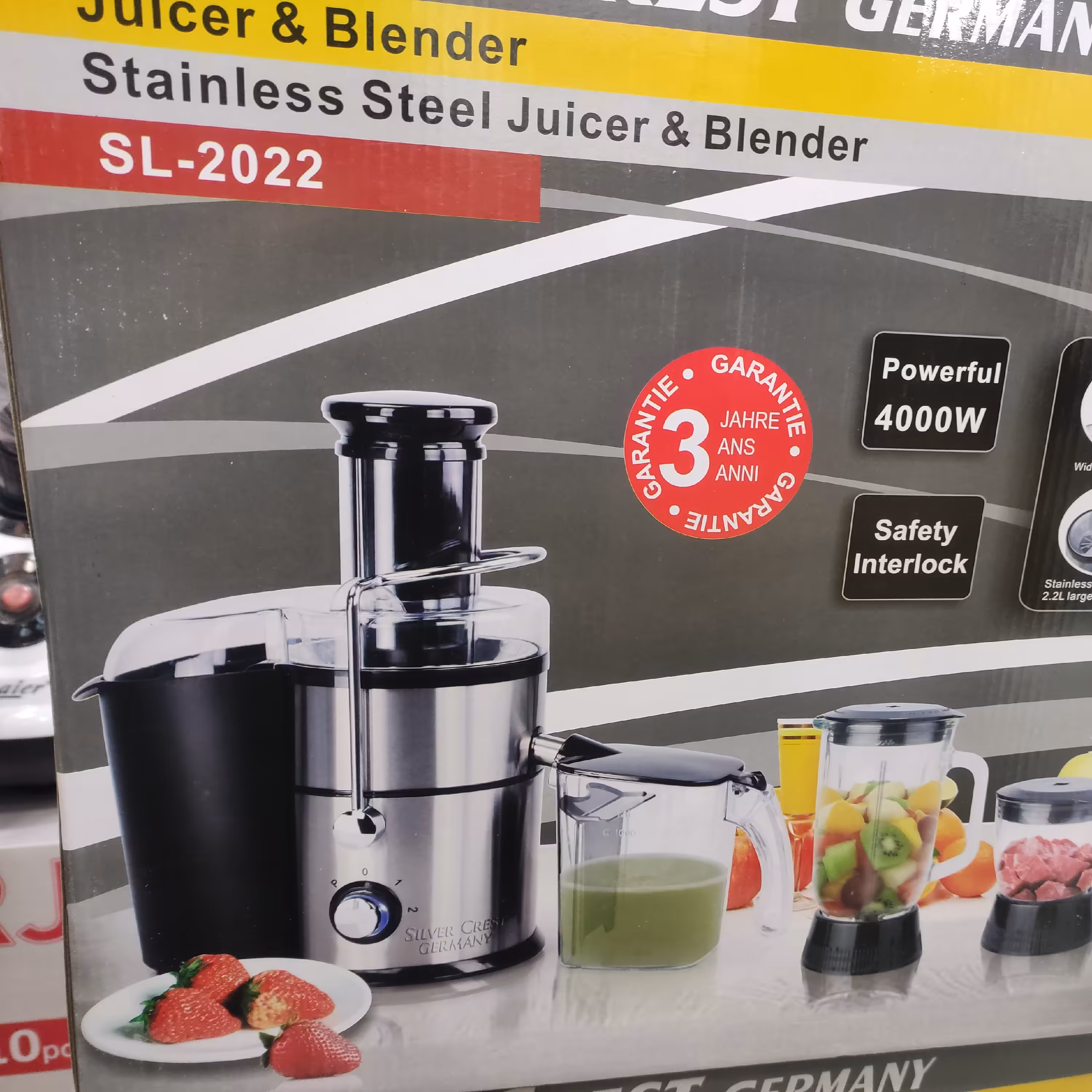 اب میوه گیری 4 کاره  مارک سیلور کرست  بدنه استیل وپارچ شیشه ای شیک وبا کیفیت  مخصوص اب هویج طالبی شیر موز خردکن 