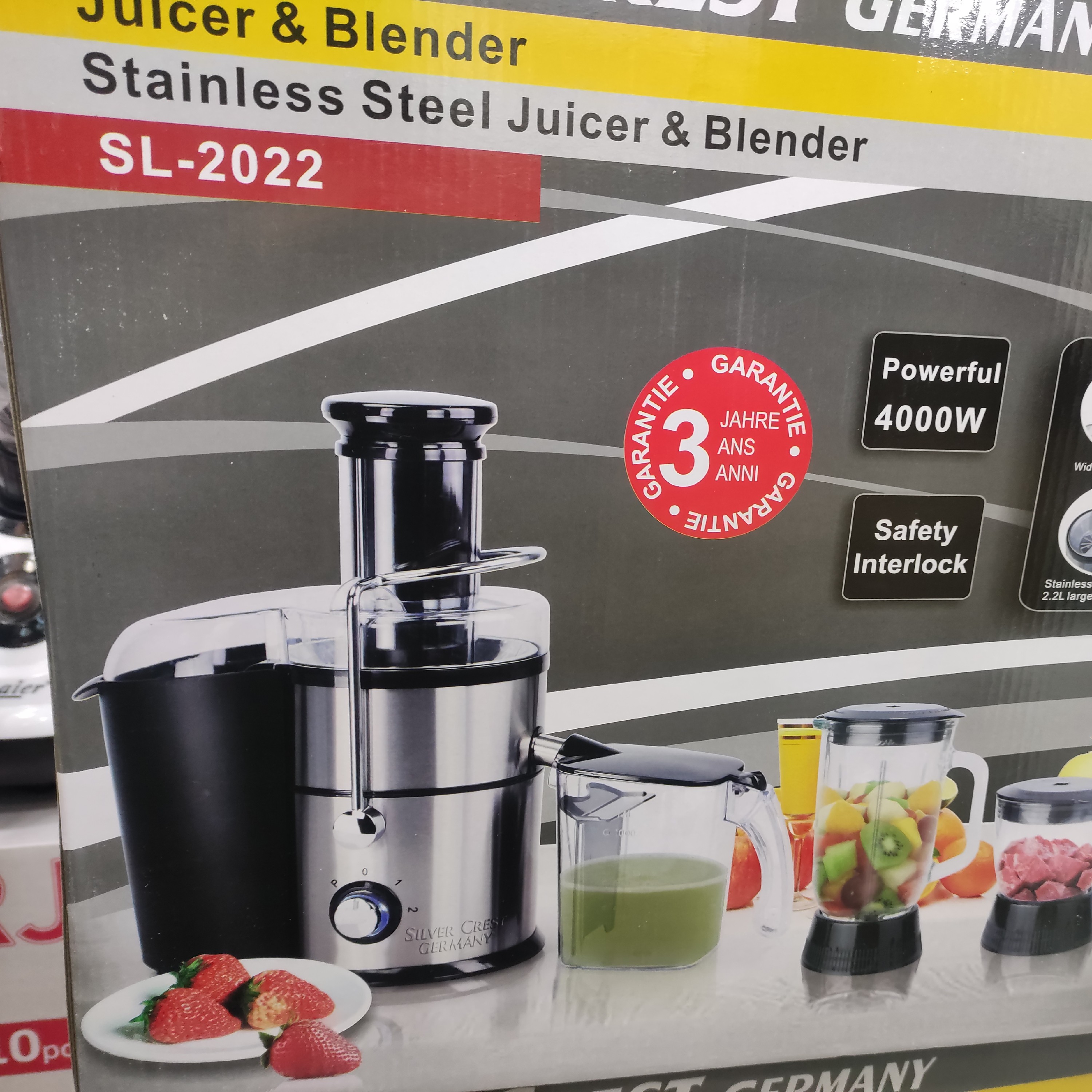 اب میوه گیری 4 کاره مارک سیلور کرست بدنه استیل وپارچ شیشه ای شیک وبا کیفیت مخصوص اب هویج طالبی شیر موز خردکن