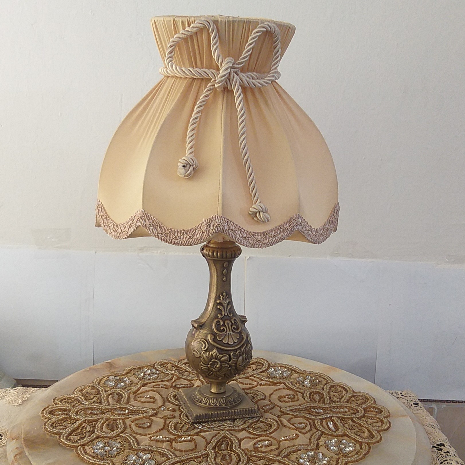 آباژور پاپیونی