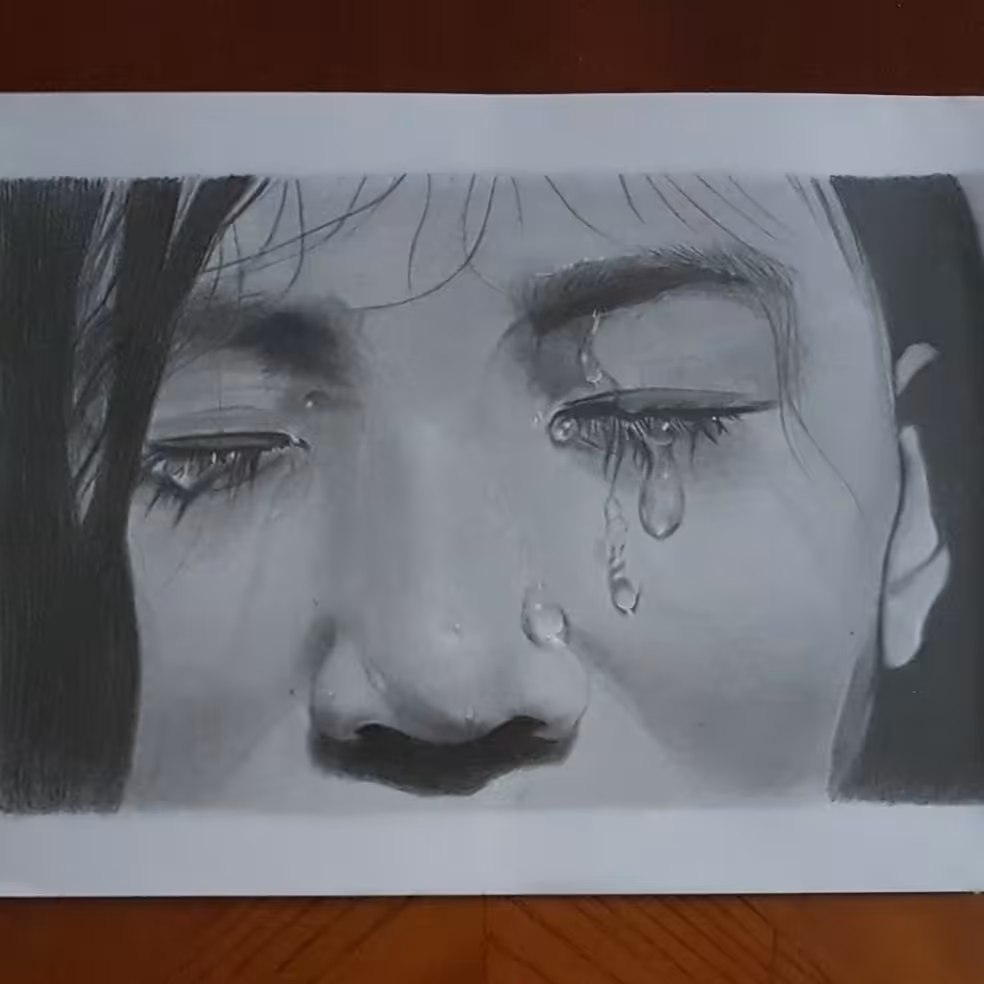 طراحی از چهره خیس  با مداد گرافیت روی کاغذ در اندازه A4