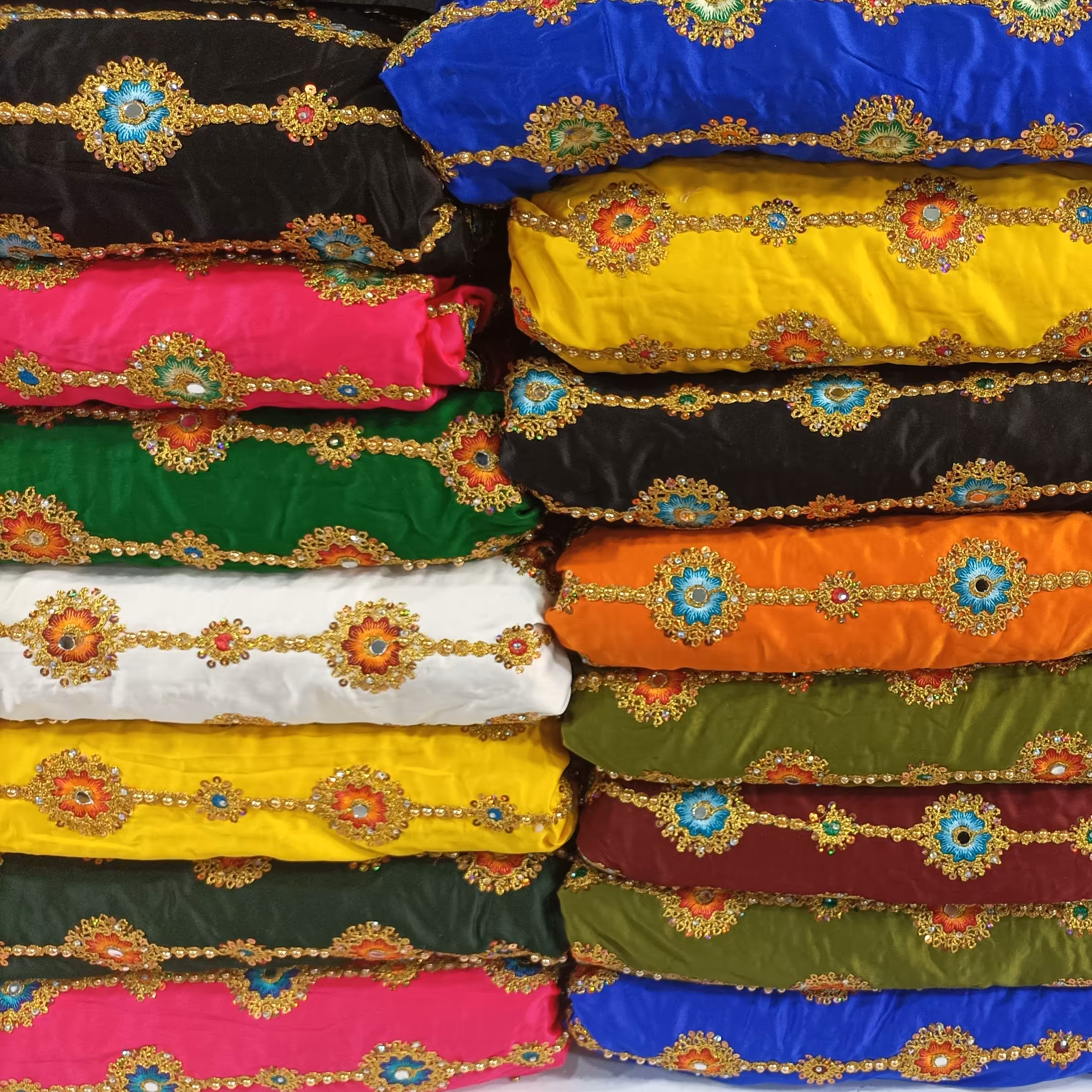 ساتن سوزندوزی چند طرح