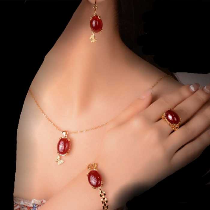 سرویس شیک و زیبا از بهترین برند زیورالات با کیفیت آبکاری طلا رنگ ثابت ضد حساسیت در چند رنگ نگین مختلف