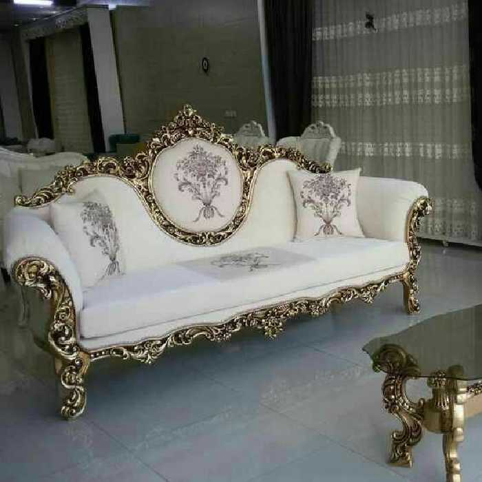 مبل کلاسیک مدل یاقوت نشیمن 9نفره و 7نفره ترکیب رنگ بندی چوب و پارچه به سلیقه مشتری انجام میشود 