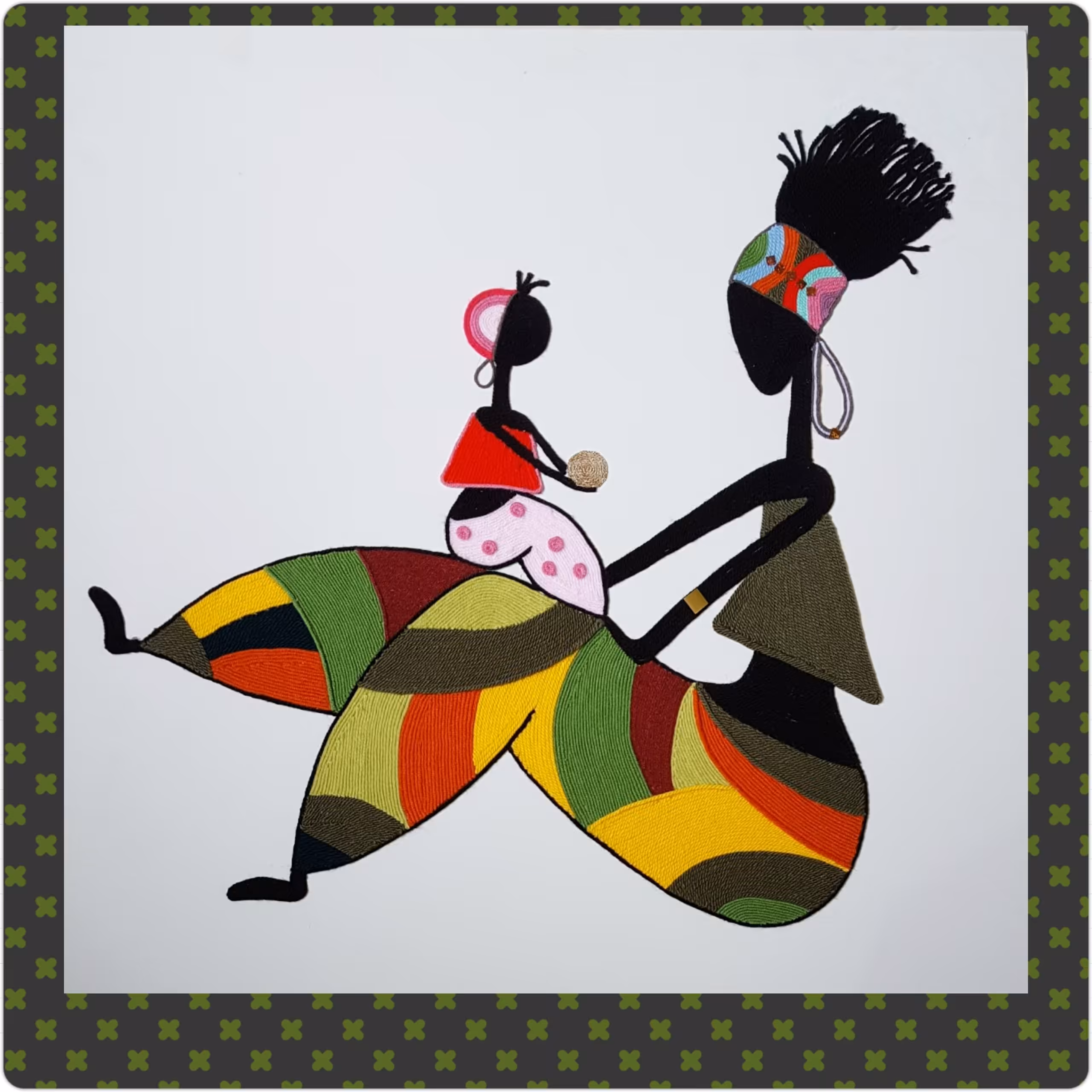 تابلو برجسته طرح مادر و دختر با کاموا ، 90 در 90 سانت.