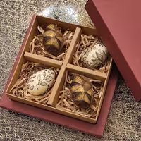 جعبه 4تایی، طلقی یا ساده، ابعاد داخلی 10در10، ابعاد بیرونی 13در13، اندازه هر خونه 4.5 سانت