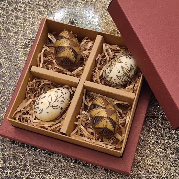 جعبه 4تایی، طلقی یا ساده، ابعاد داخلی 10در10، ابعاد بیرونی 13در13، اندازه هر خونه 4.5 سانت