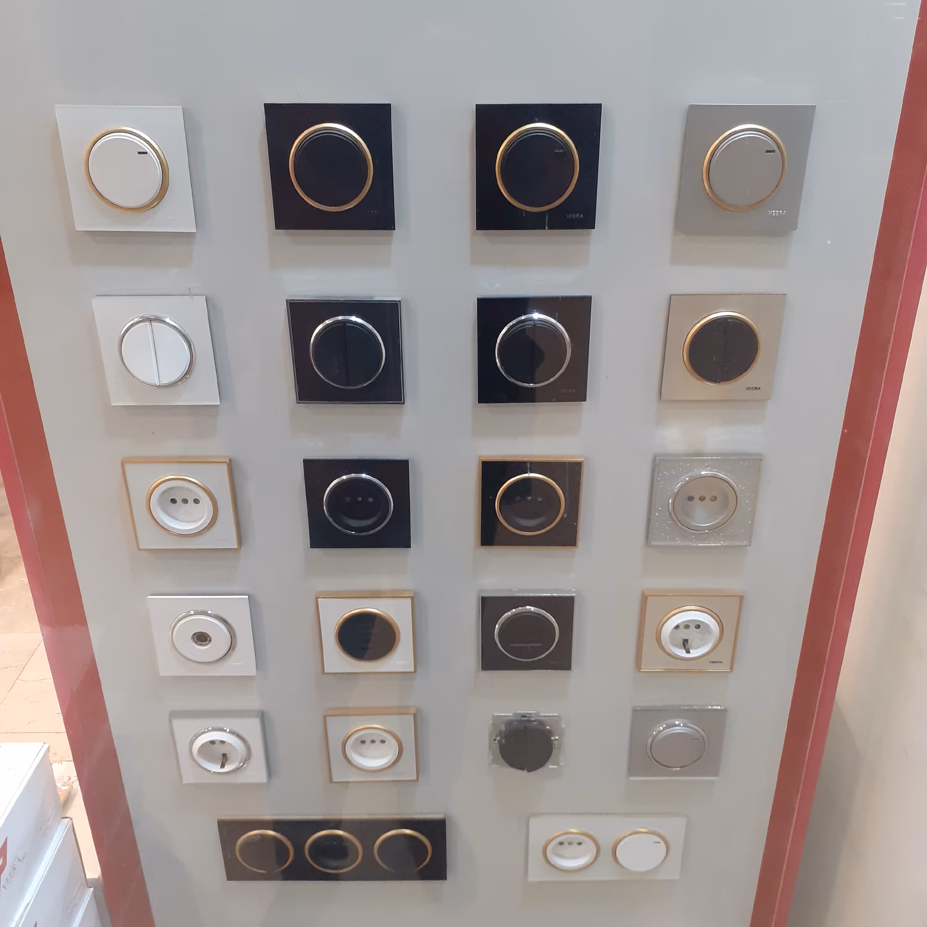 کلید پریز ویرا مدل الفا