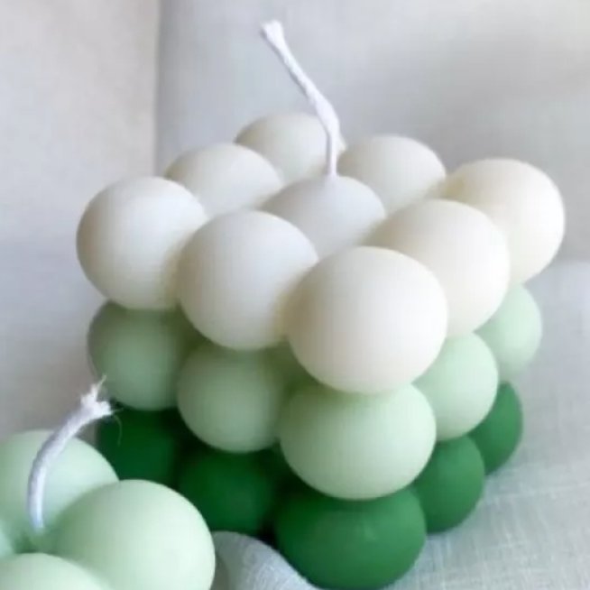 شمع روبیک  .140 گرم .متنوع .کاملا دست ساز .متفاوت .