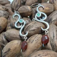 گوشواره عقیق