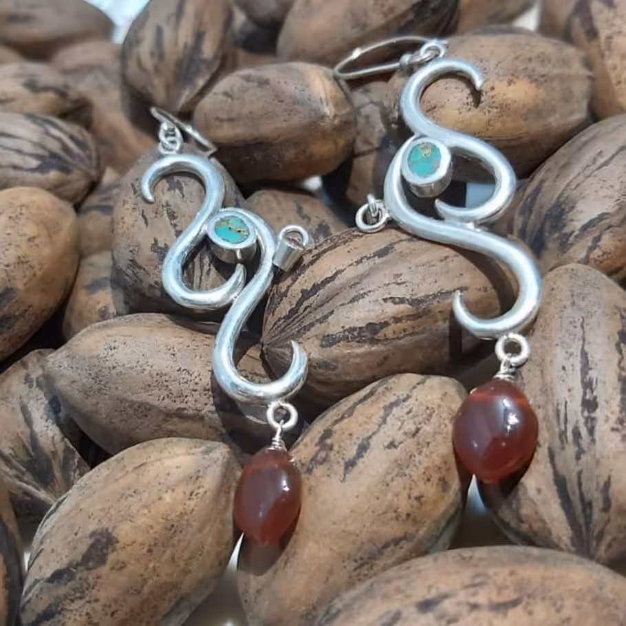 گوشواره عقیق