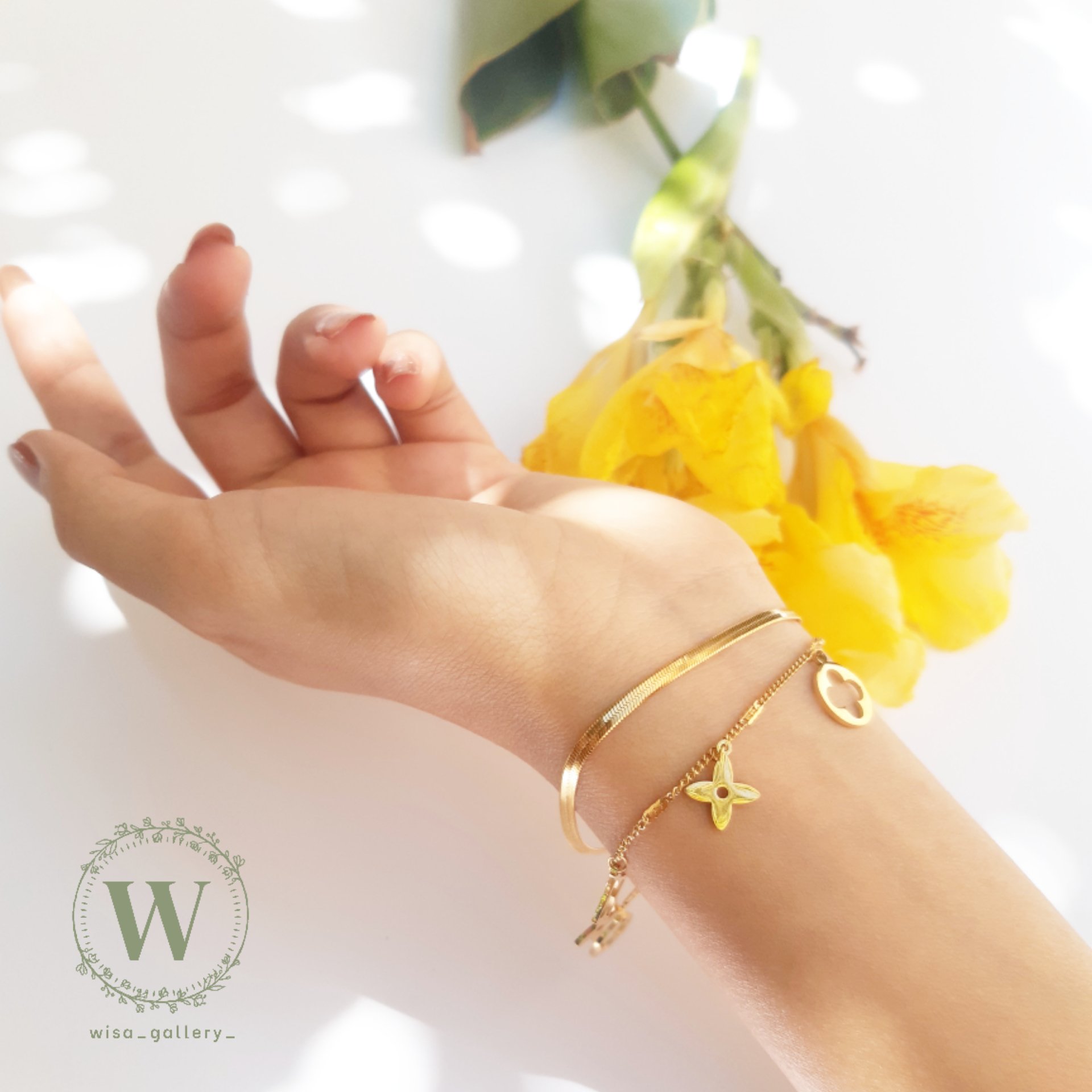 دستبند دولاین ماری و لویی ویتون (بدلیجات استیل)