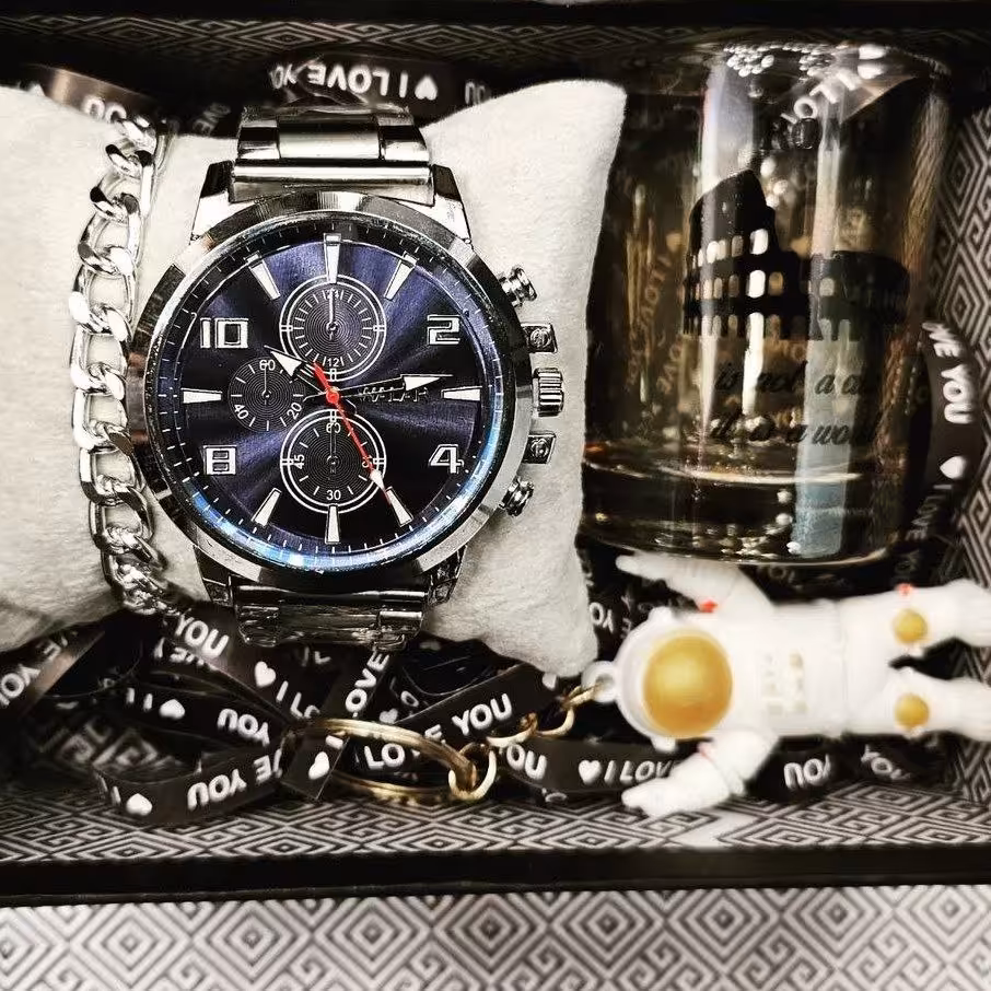 ست ساعت و دستبند پسرونه پک ساعت و دستبند پسرونه ست ساعت و دستبند مردانه ست مردانه باکس هدیه پک هدیه ساعت و دستبند