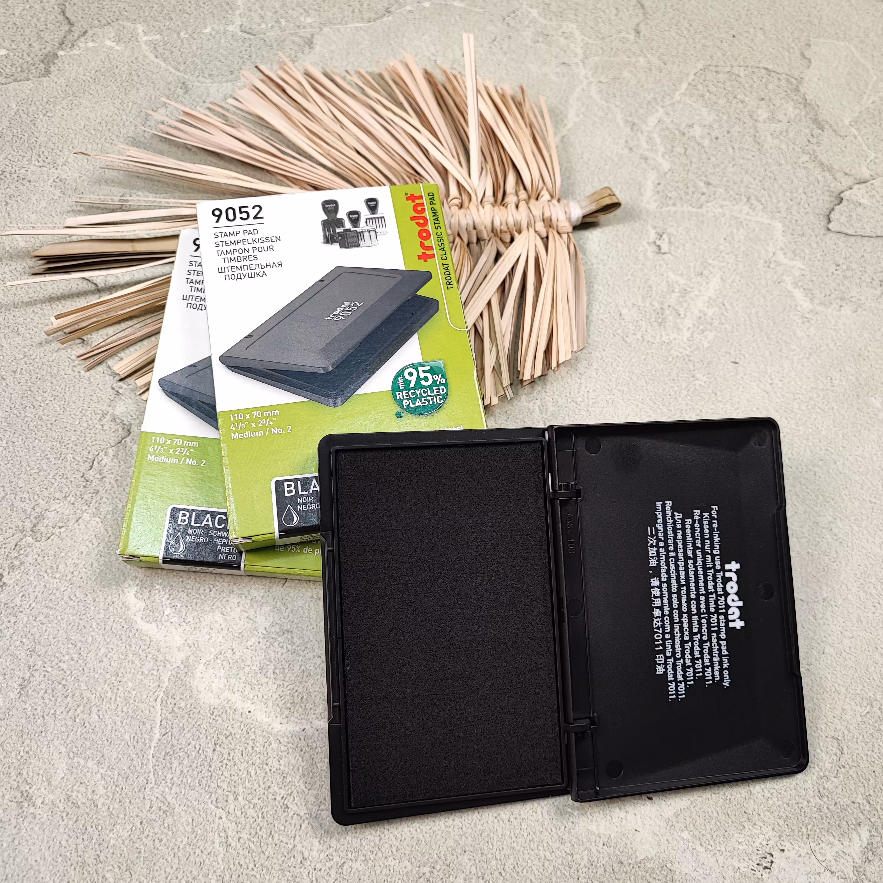 استامپ ترودات اتریشی سایز  11 در 7 