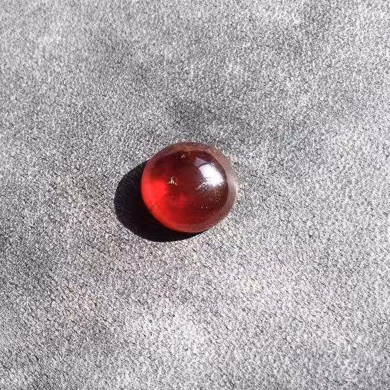 گارنت سرخ هسونیت 10 در 10