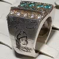 انگشتر  فاخر   قلمزنی  چند جواهر معدنی