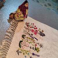 سفره قلمکار. در رنگ بندی های متنوع گلدوزی شده و جنس با کیفیت هیچ وقت رنگش نمیره